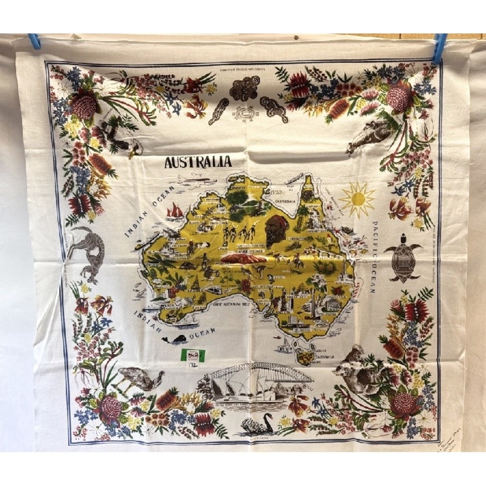 Vintage Midcentury‎ Map of Australia Linen Souvenir Tablecloth 48" x 46" BinR